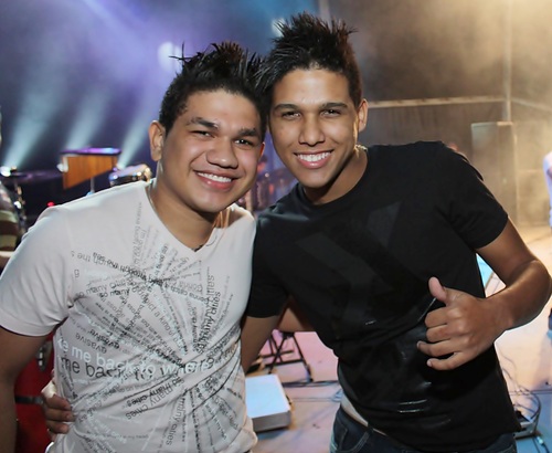 Twitter Oficial da Dupla Marlon & Rodrigo .. Cantores e compositores .. Novo sucesso do sertanejo universitário ..