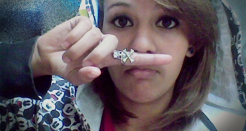Tô me afastando de tudo que me atrasa, me engana, me segura e me retém. Tô me aproximando de tudo que me faz completo, me faz feliz e que me quer bem