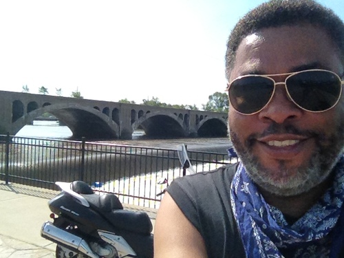 howardmoore727's profile picture. I like to go on trips to different cities and attend NBA games (Go Trail Blazers!)