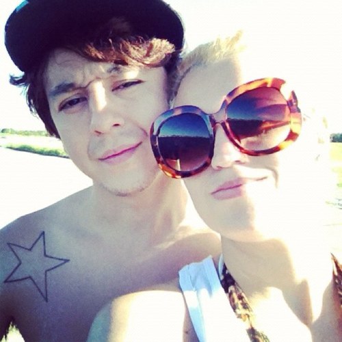 ve_mantovani's profile picture. Ve 
mãe
rock'nroll
horror movie
melissa momy's