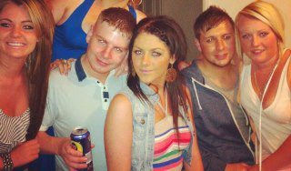 like to go aabroad  to party on dwn n wen home going for meal n few drink with mates and take me lovely little binxy for a walk ;)