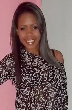 ...Ser feliz é deixar de ser vítima dos problemas e se tornar um autor da própria história....É agradecer a Deus a cada manhã pelo milagre da vida....