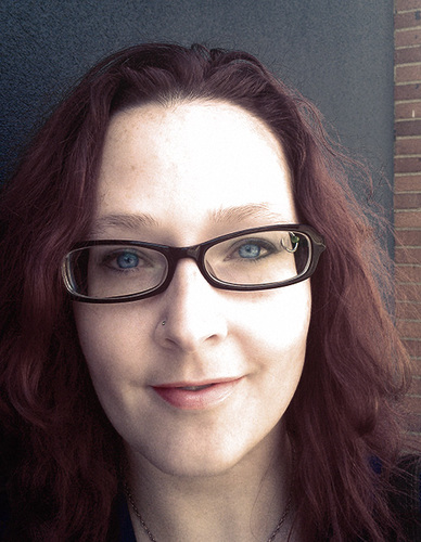 Likes web development and graphic design, biking and knitting. And Mr. Gosh. =)