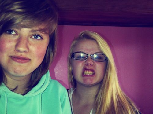 _dumbdumber's profile picture. two bestfriends, love, life, music .. dont let the muggles get you down :) we take requests for #imagines !