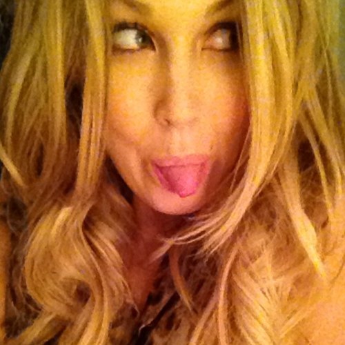 mandinixx's profile picture. Los Angeles trained Make Up http://t.co/HzjfDHTX FX,FASHION  

Check out my webpage  http://t.co/comVMlWU