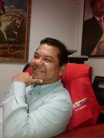 Amazonense, Abogado, Aduanero y 100% Venezolano!!