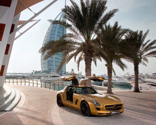 Online magazine showcasing the very best Dubai has to offer, with news, reviews, guides and articles. For those who enjoy the finer things in our amzing city