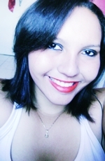 *--*  Simplesmente uma garota qualquer, que ama ler, ouvir musica, e varias outras coisas chataas... lol