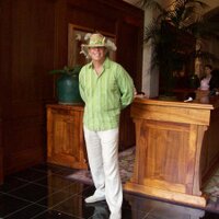 Robert Huber RA (@hulahomes) 's Twitter Profile