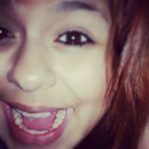 i am ALISSA, i want to be famous, but cant get thier...:D
