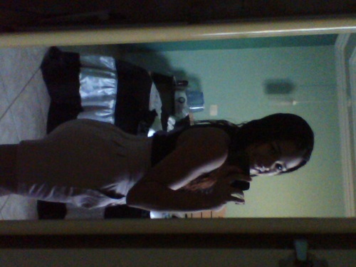 Quem soou eu (?)
≈ Aquelα que você nuncα serα (Y)'(•) Elαs fαlαm mαl e pαgαm pαu
Eu nαum soou metidα , só nαum dô morαl.Tu nem me conhece , e fαlα mαl !