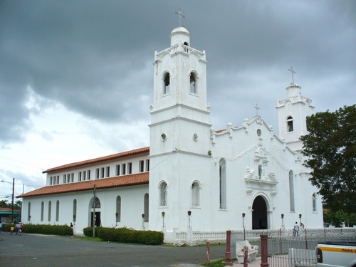 CUENTA OFFICIAL DE PENONOMÉ - COCLÉ.
Penonomé es la capital de la provincia de Coclé, al oeste de la provincia de Panamá, en el centro del País