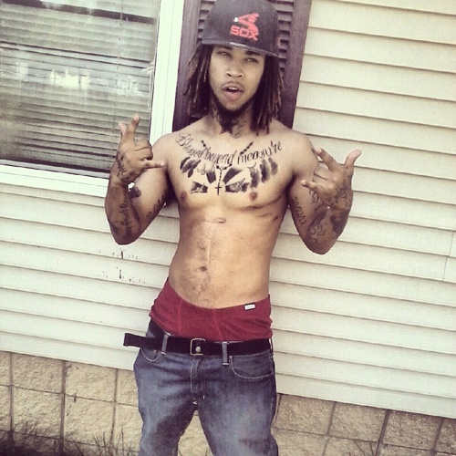 RAYBAND DREAM SWAG s/o to BGM #NFL#get money#im an up an coming rap artist / song writer with rayband .money is my mission music is my life #GANG UP