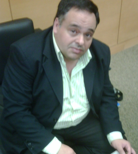 ES: Demócrata, corresponsal en Caracas de la Agencia de Noticias Lusa (Portugal) PT: Democrata Correspondente da Agência de Notícias Lusa (Portugal) em Caracas.