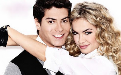 Amor que não diminui, só cresce. Amor que NUNCA acaba, é infinito [...] Amor por vocês #TeVivo *-* LuAr ♥