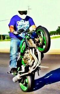 loving life either on 2 wheels or 1..... just trying to have fun