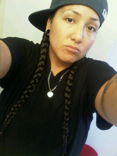 #TEAMAries| #TEAMLeasbian| #TEAMSingle| #TEAMStud| I'm sweet,nice,truthful,But don't fuck with me bcus I will turn into a BITCH...