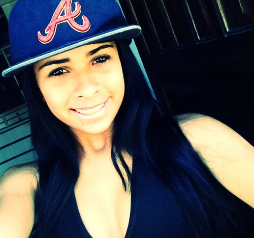 - Ouço Rap , uso boné ,jogo video game e continuo sendo uma garota . #Libriana. 15 aninhos, #SANTISTA'  &Foda-se As Opniões alheias #Rawnr  -   #Segueaê ?   *-*