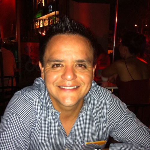 gramvel's profile picture. El hombre sabio tiene su corazon de lado derecho
