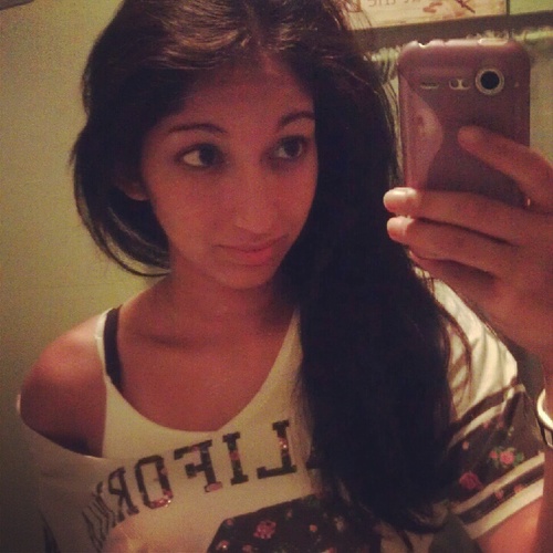 Nessasaysrawr's profile picture. 