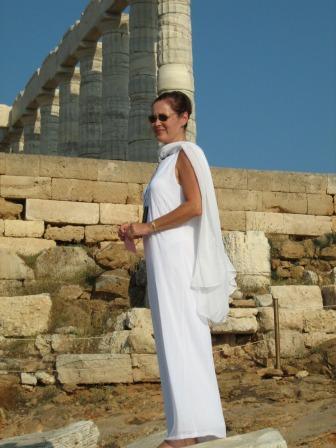 Internationally respected spiritual teacher, master healer, channel to The Nazareine and founder of One Touch Inspiration