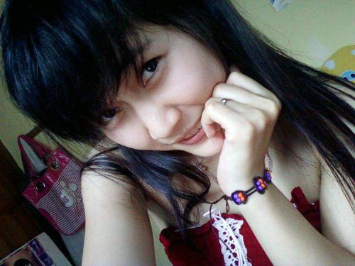 Hamba Allah,yg tidak pernah lupa berdo'a.-_-///