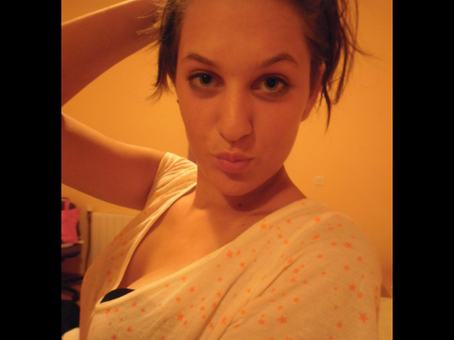 andelasoda_1D's profile picture. Being a Dictioner is the best thing thats ever happened to me. not only because i am in love with One Direction , but because they have made my life so much bet