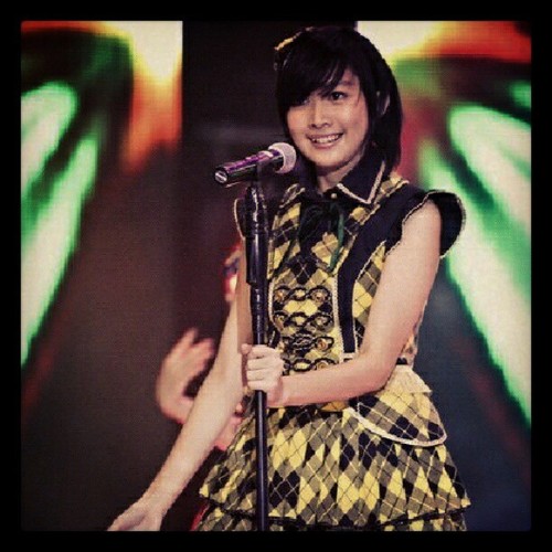 Part of @UI_RP • JKT48 • 1995 • YAAYY! originated from the cocoon, and become a beautiful butterfly! I, Ghaida! \('-')/