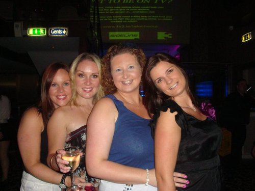 charlenetipp's profile picture. 