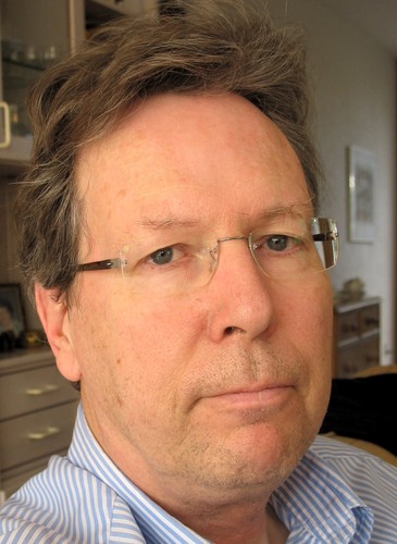 Theoretical physicist.  Cosmology.  Open source software. Freethinker.