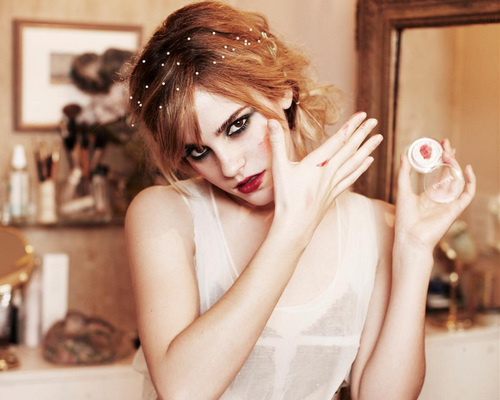 I am a Emma Lover| Slytherin| Girl| Potterhead Until the very end (of my life)
