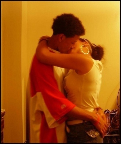 Cuellze's profile picture. I mean this in the most DISSRESPECTFUL way possible