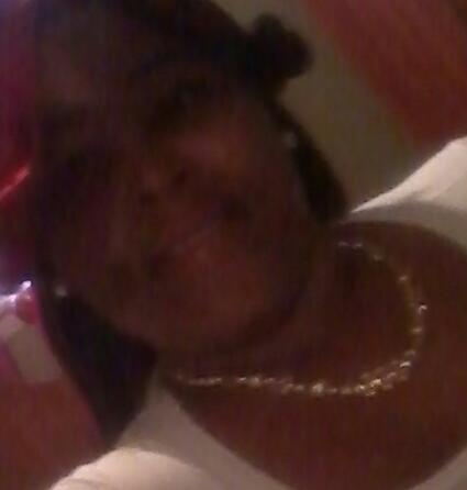 18 |Rachett|Senior| ii dnt have time fha £xtra Shxt. | All ii c is GREEN in dhem $$$$$| follow `_miSsPerfect [&&] ill return the FayVor. :)