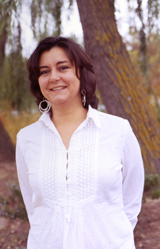Terapeuta Gestalt, Psicología transpersonal, Coach, Arteterapeuta, Risoterapeuta,..., pero sobre todo una mujer que camina por el mundo