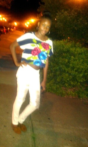 Singing & Dancing is my passionnn , NY , follow me on instagram - decemberfourth_ & add my kik - dasiaadior :)