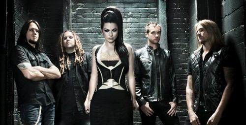 evanescence_bh's profile picture. EvanescenceBH é um FãSite que tem o intuito de unir todos os fãs de Evanescence de Belo Horizonte  http://t.co/jT4QO16SWp