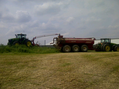 Owner of Double TT Manure Management Services, Custom manure spreading in Bruce-Grey and Huron Counties.