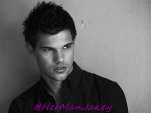 I`m Jake looking for my family