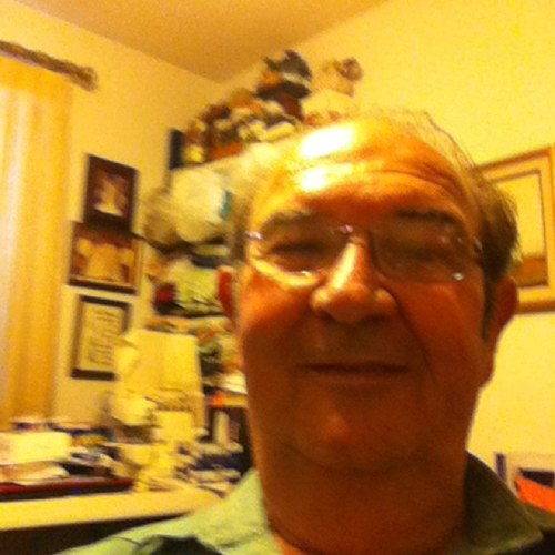 LeslieG7's profile picture. 