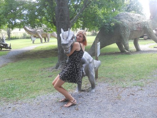 BrianneEde's profile picture. I really hate talking about myself, especially on the internet.