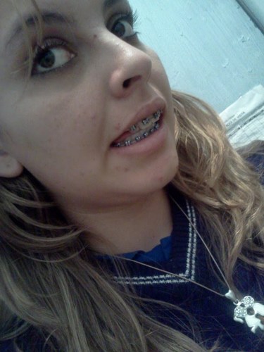 DhayaneeK's profile picture. #Tdo oq vem fácil, vai fácil. Não se joga fora oq lutou tanto para conquistar..#