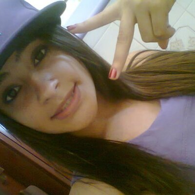 uma menina feia. (@_JuhFelix) / X