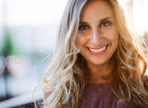 Wedding and Event Planner, University of Georgia Alum and Fan, Avid Supporter of the Oxford Comma. She who leaves a trail of glitter is never forgotten.