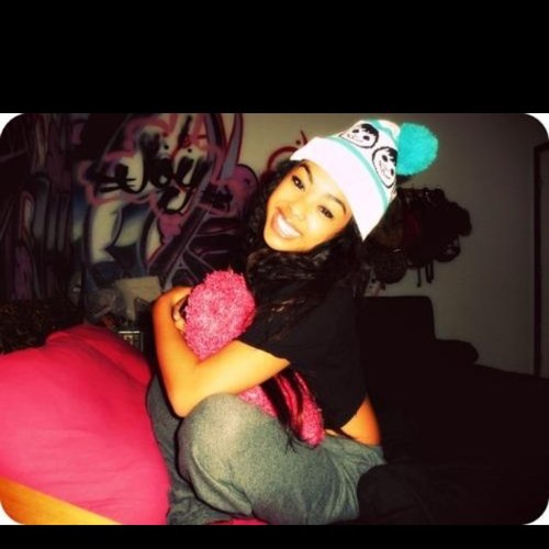 Janna13004's profile picture. 