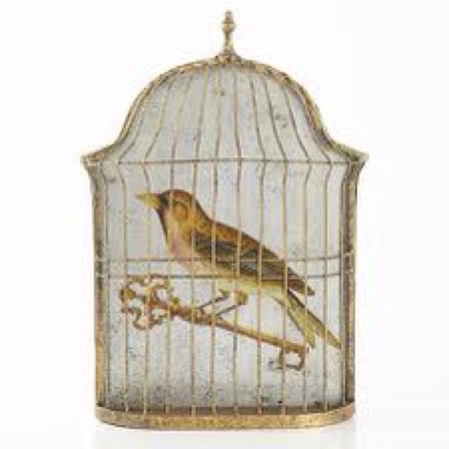 rhymeswithlinds's profile picture. 