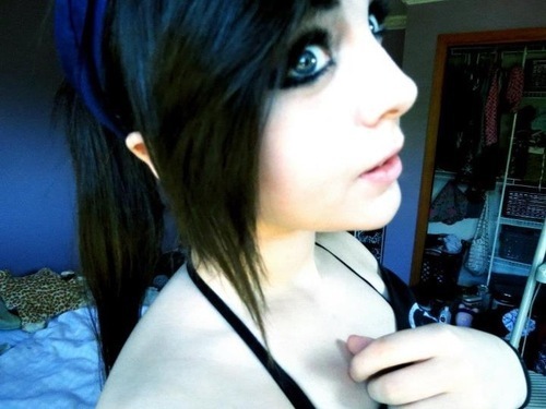 Why hello darling. Love me and I'll love you back :)