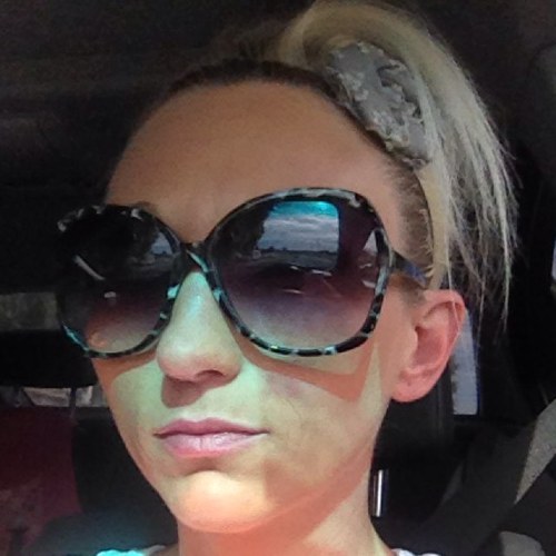 Trendzbywendie's profile picture. 