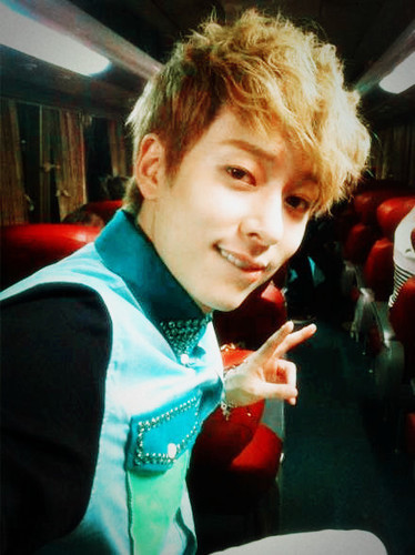 Kim Donghyun from BOYFRIEND @SISTAR_Hyorin91's :* lafya baby:*