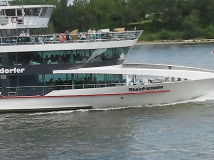 Schiffsbegruess's profile picture. Ich begrüsse Schiffe in der Schleuse Fankel, sofern die Zeit es zulässt!
Webcam zur Zeit ausser Betrieb :((