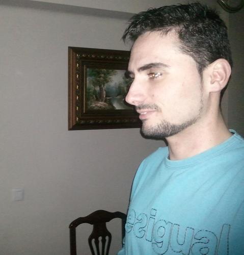 Nunca dejaras de aprender en la vida las lecciones que se presentan dia a dia...no mires a otro lado y realizate como persona.